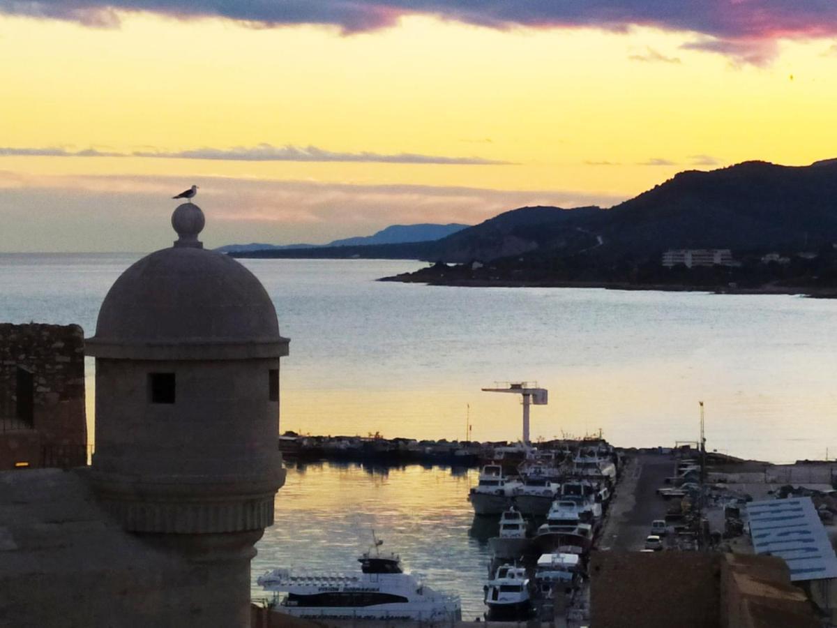Casas Del Castillo Peniscola-Epicentro Bagian luar foto